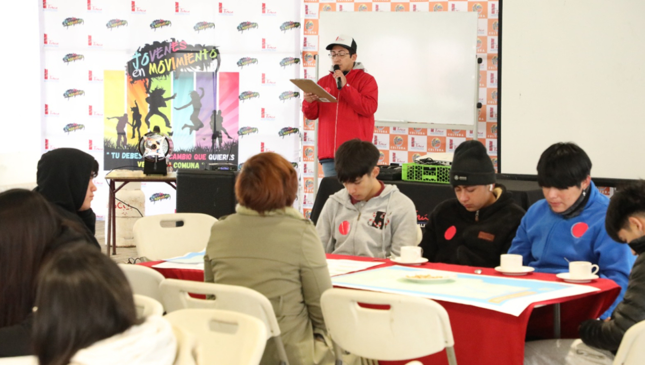 /jovenes-de-tirua-participaron-activamente-en-jornada-de-diagnostico-de