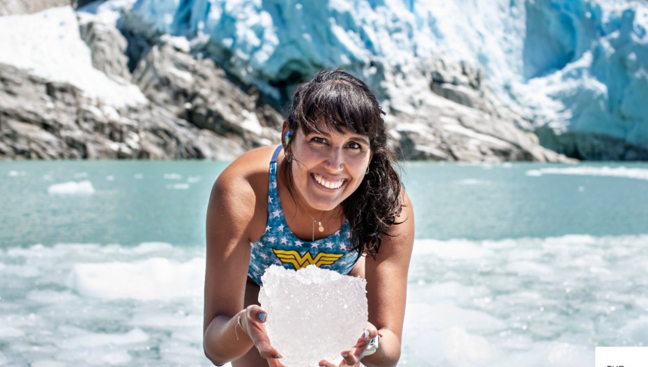 /va-por-otro-record-barbara-hernandez-nadara-en-las-frias-aguas-de-la-antartica